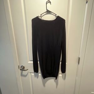 Black knit tunic